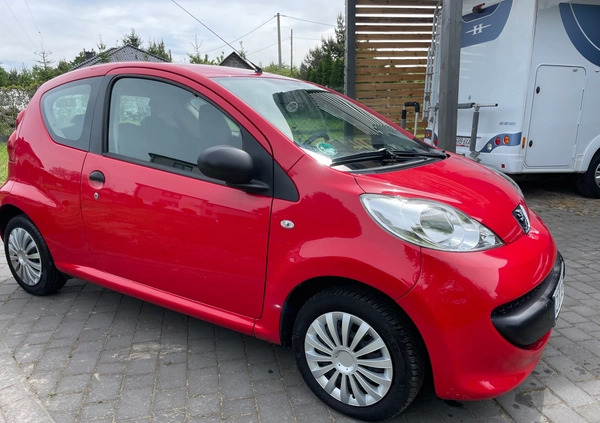 Peugeot 107 cena 7900 przebieg: 140000, rok produkcji 2008 z Gniewkowo małe 92